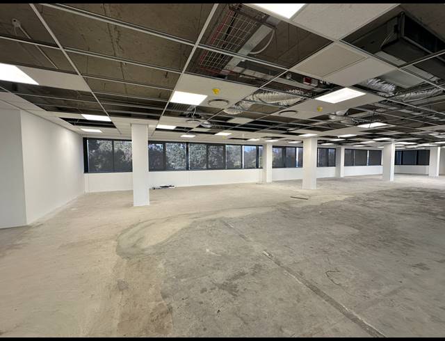 408.60M² OFFICE TO LET IN DORINGKLOOF